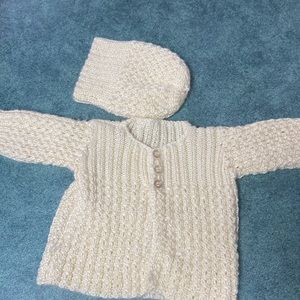 EUC Hand-knit New Born Pale Yellow Sweater & Hat Super Soft Yarn